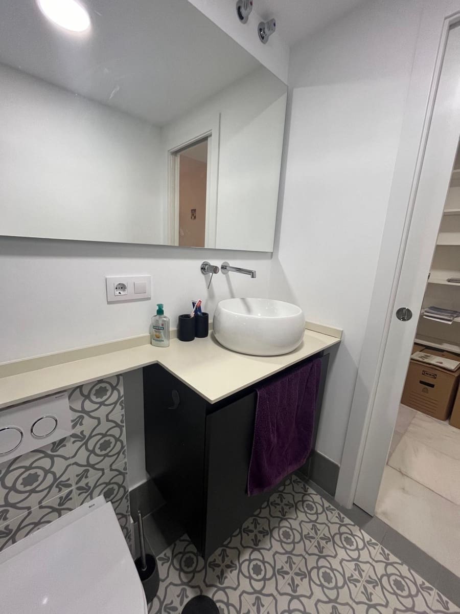 1 sovrum Lägenhet till salu i Sevilla stad - 295 000 € (Ref: 9029608)