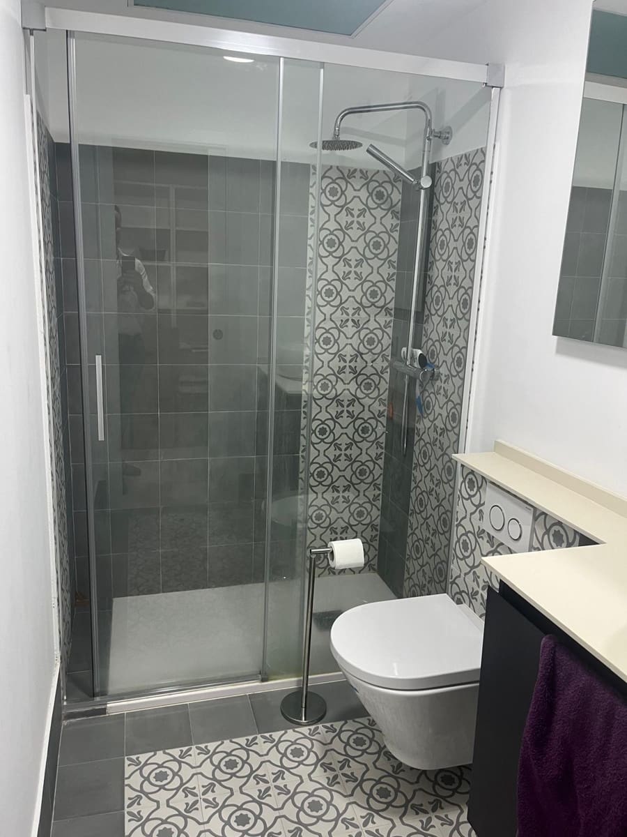 1 sovrum Lägenhet till salu i Sevilla stad - 295 000 € (Ref: 9029608)