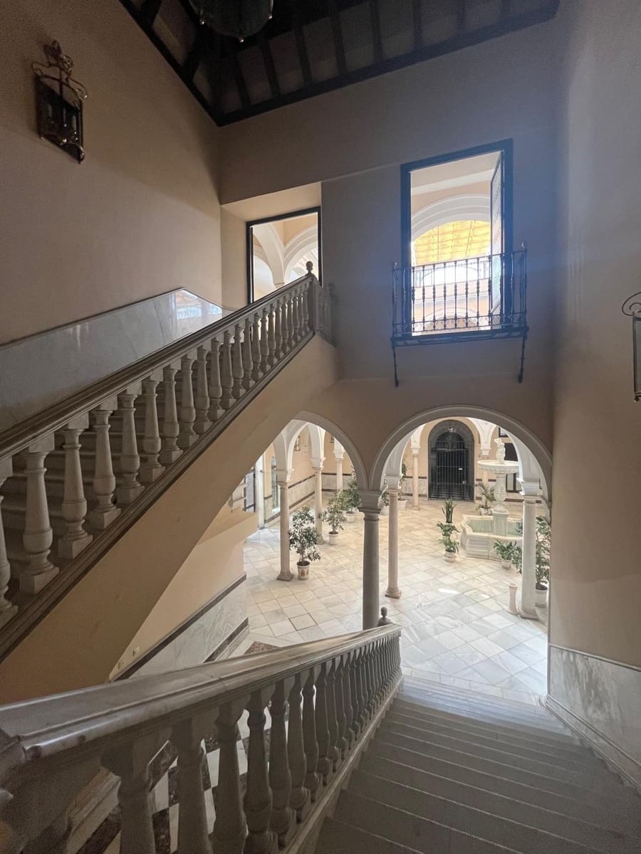 1 sovrum Lägenhet till salu i Sevilla stad - 295 000 € (Ref: 9029608)