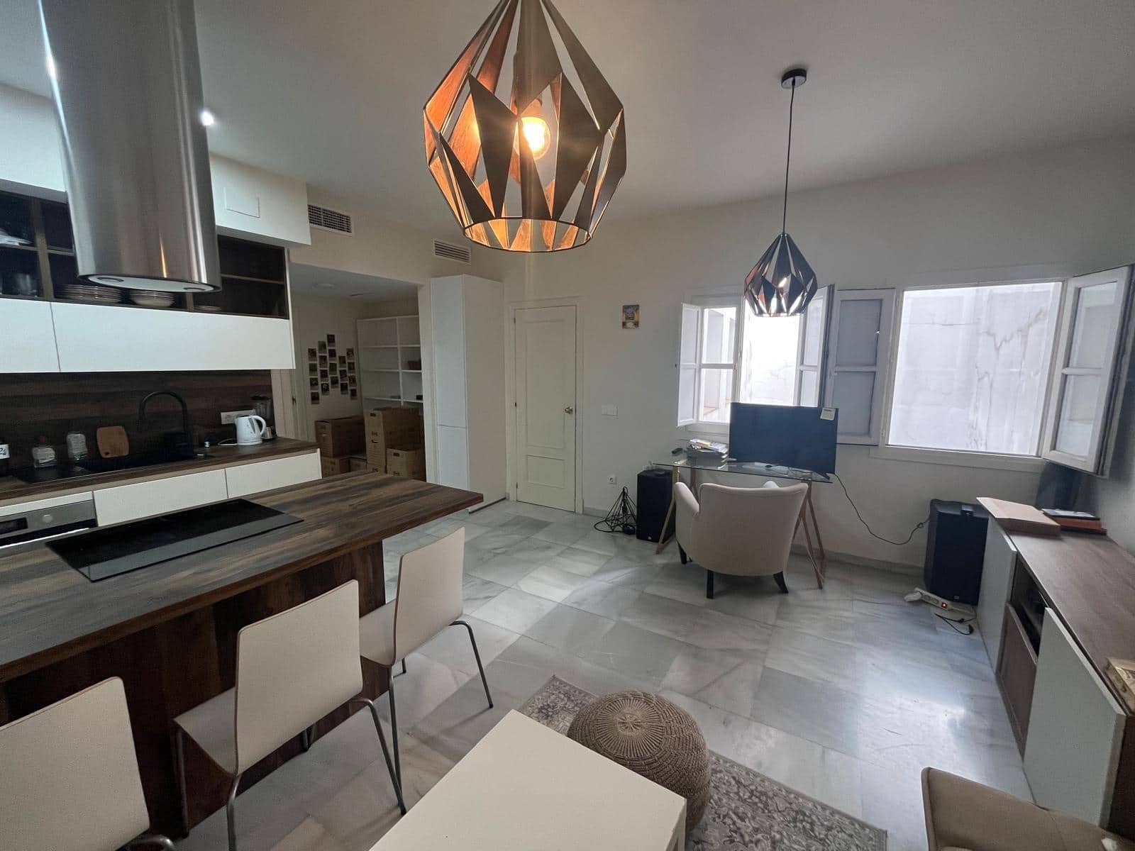 1 sovrum Lägenhet till salu i Sevilla stad - 295 000 € (Ref: 9029608)