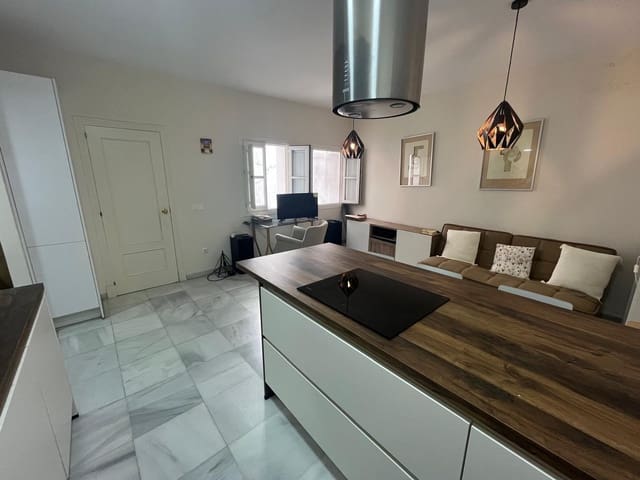 1 soverom Leilighet til salgs i San Vicente, Sevilla by - € 305 000 (Ref: 9029608)