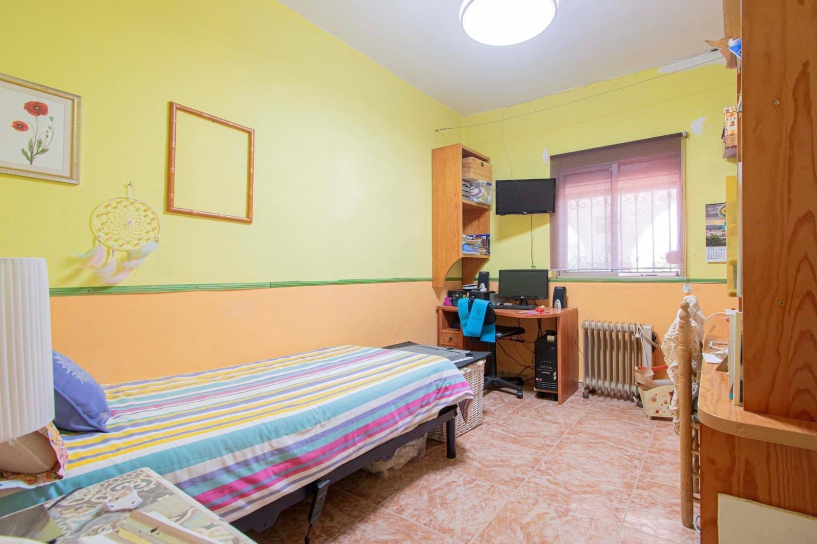 4 slaapkamer Villa te koop in Carmona met zwembad - € 240.000 (Ref: 9036671)