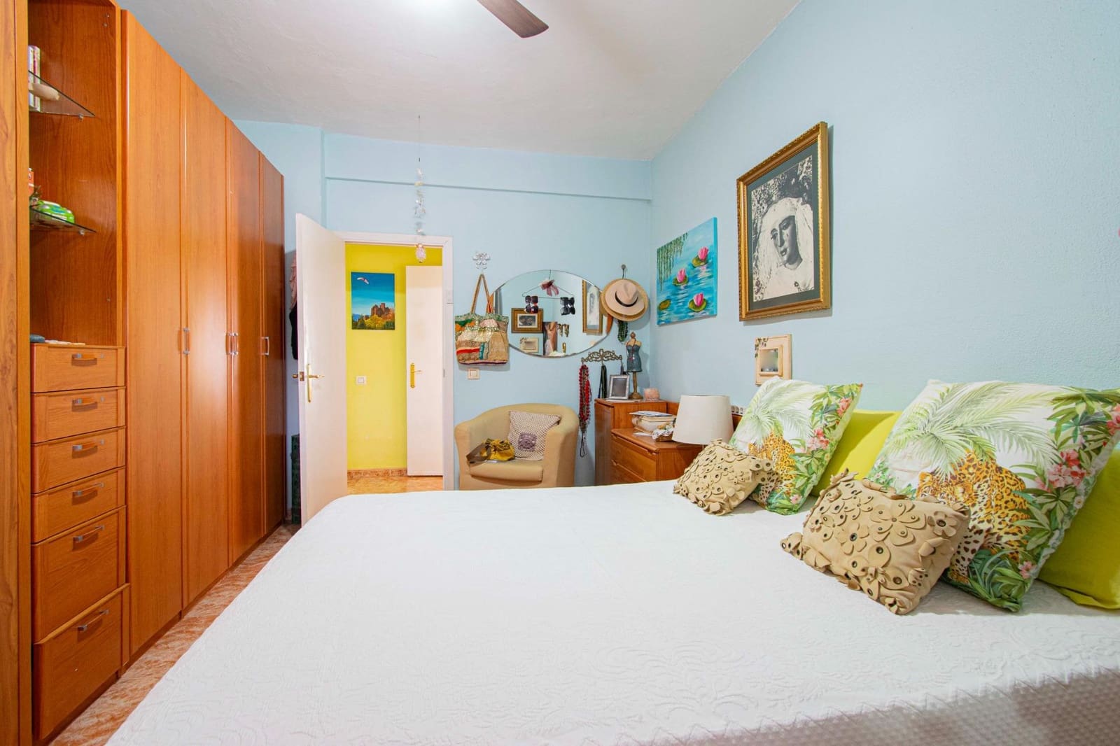 4 slaapkamer Villa te koop in Carmona met zwembad - € 240.000 (Ref: 9036671)