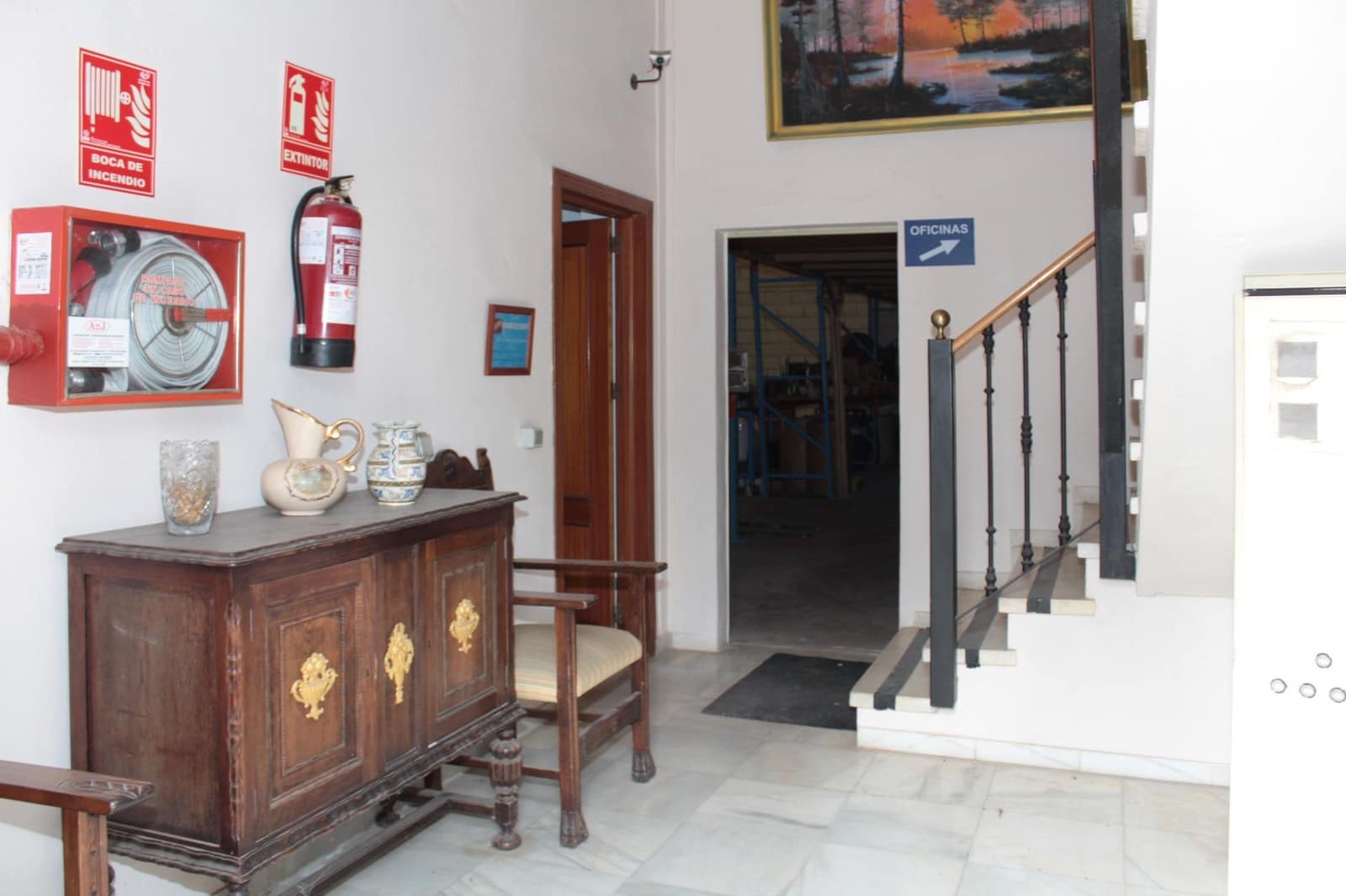 Business for sale in Mairena del Aljarafe - € 545,000 (Ref: 9042313)