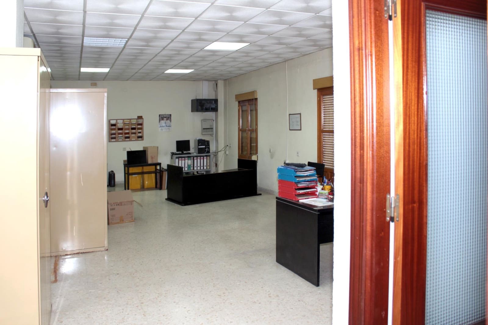 Business for sale in Mairena del Aljarafe - € 545,000 (Ref: 9042313)