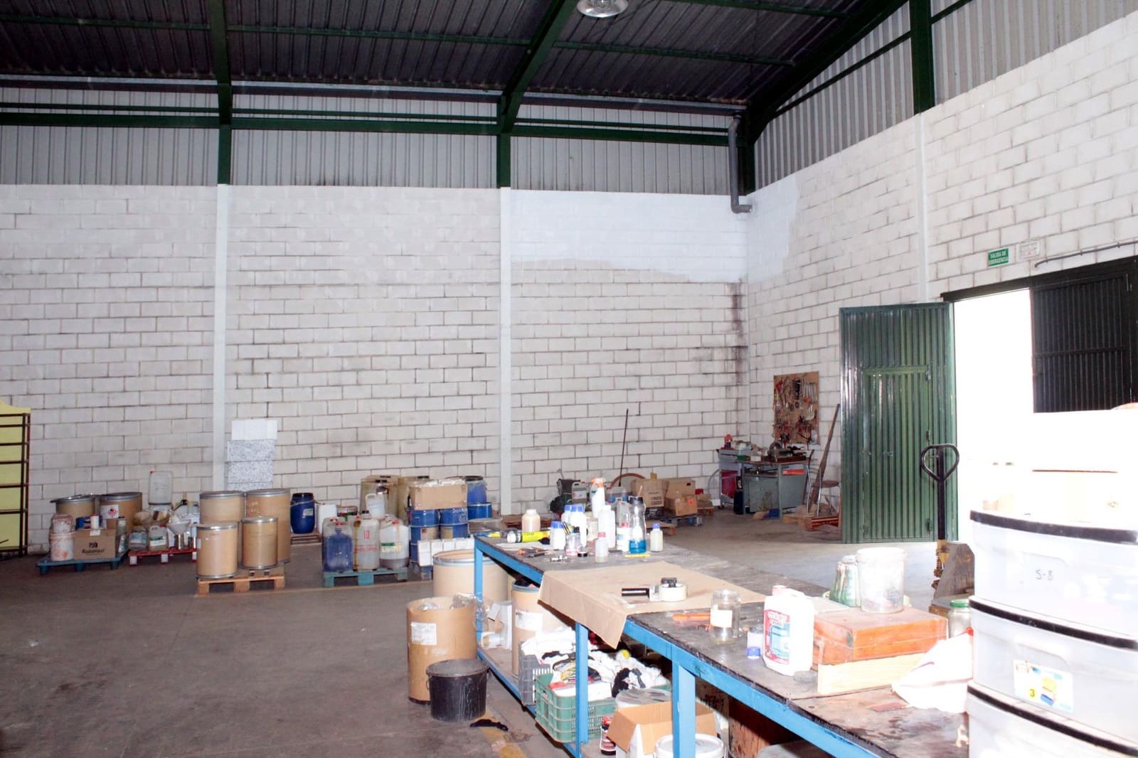 Business for sale in Mairena del Aljarafe - € 545,000 (Ref: 9042313)