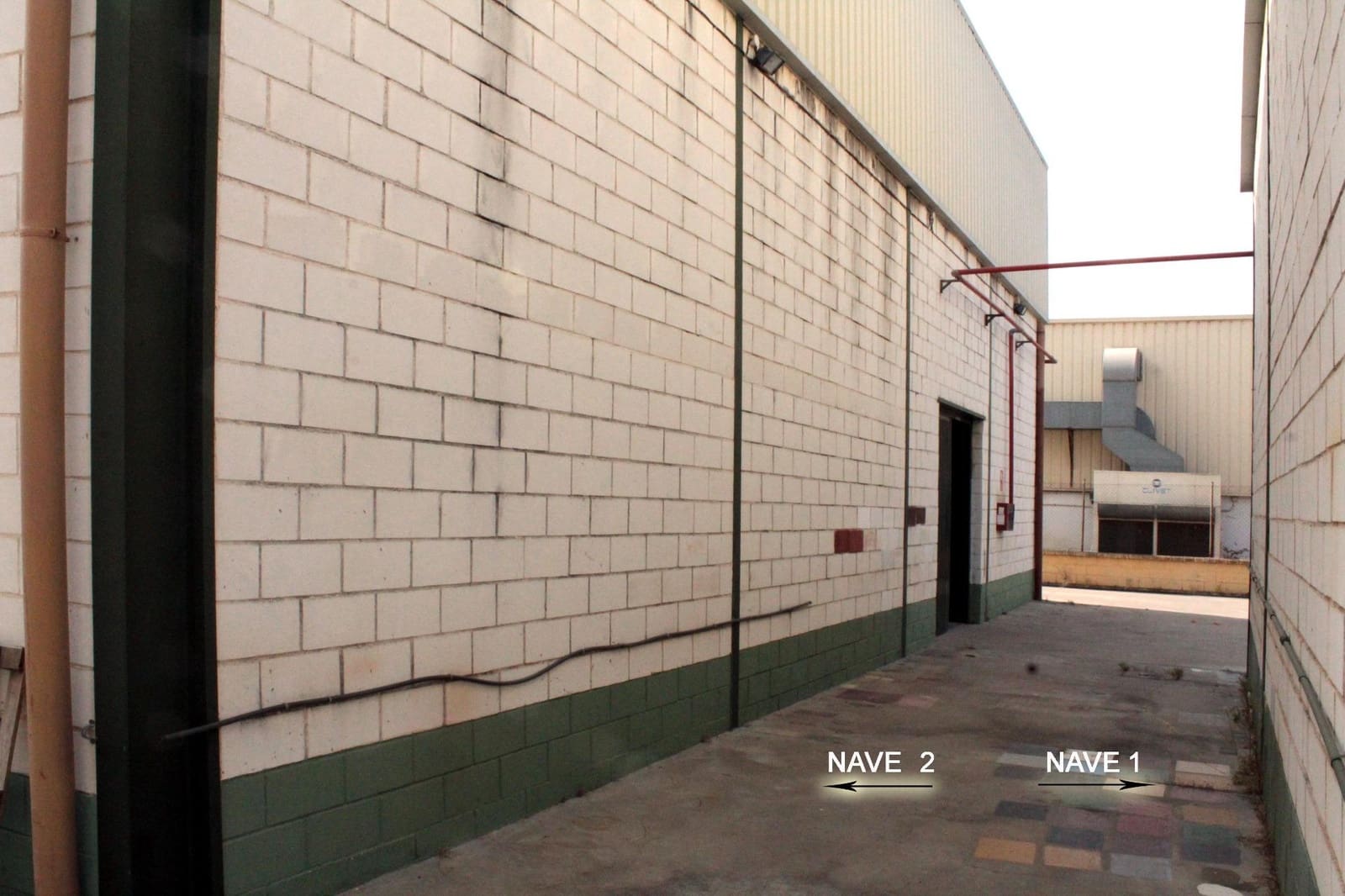 Business for sale in Mairena del Aljarafe - € 545,000 (Ref: 9042313)