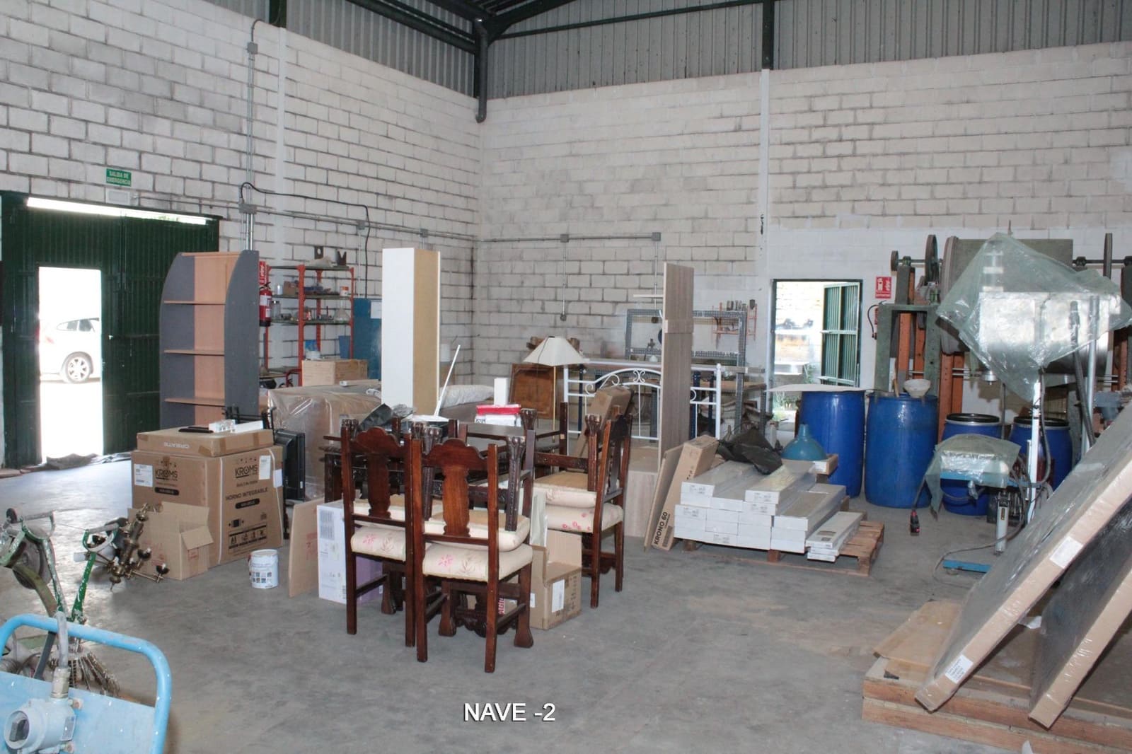 Business for sale in Mairena del Aljarafe - € 545,000 (Ref: 9042313)