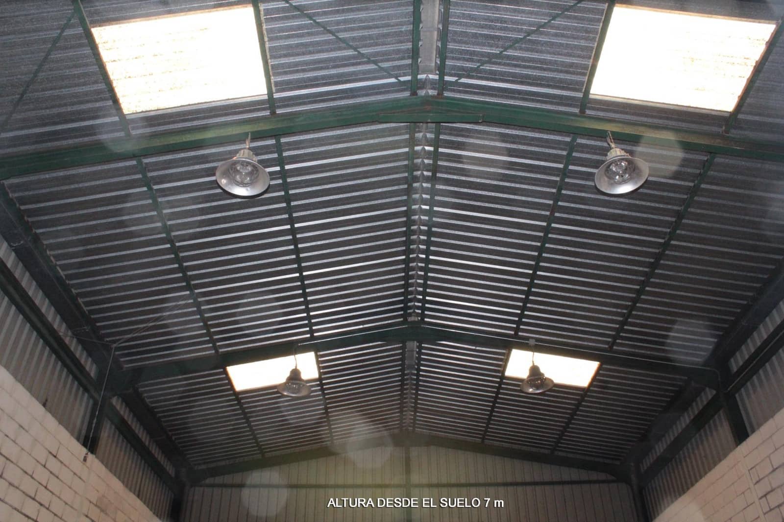 Business for sale in Mairena del Aljarafe - € 545,000 (Ref: 9042313)