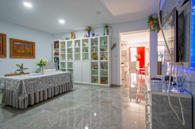 2 soveværelse Lejlighed til salg i Sevilla by - € 110.000 (Ref: 9057670)