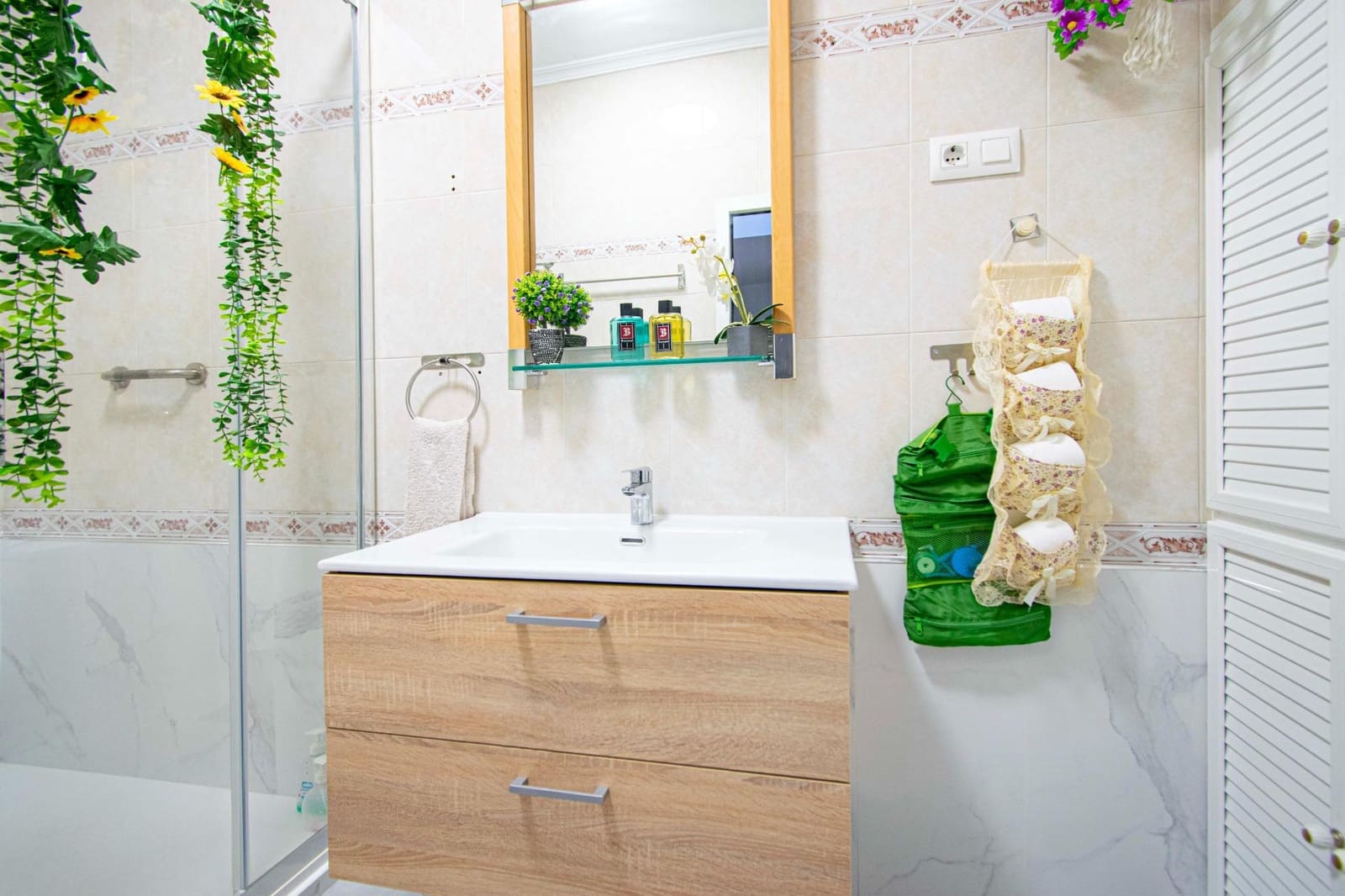 2 soveværelse Lejlighed til salg i Sevilla by - € 110.000 (Ref: 9057670)