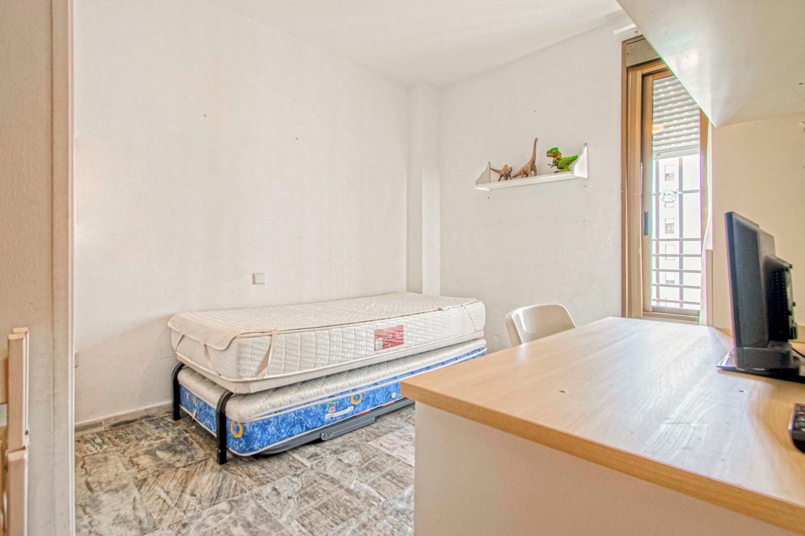 3 soveværelse Lejlighed til salg i Sevilla by med swimmingpool garage - € 223.500 (Ref: 9065267)