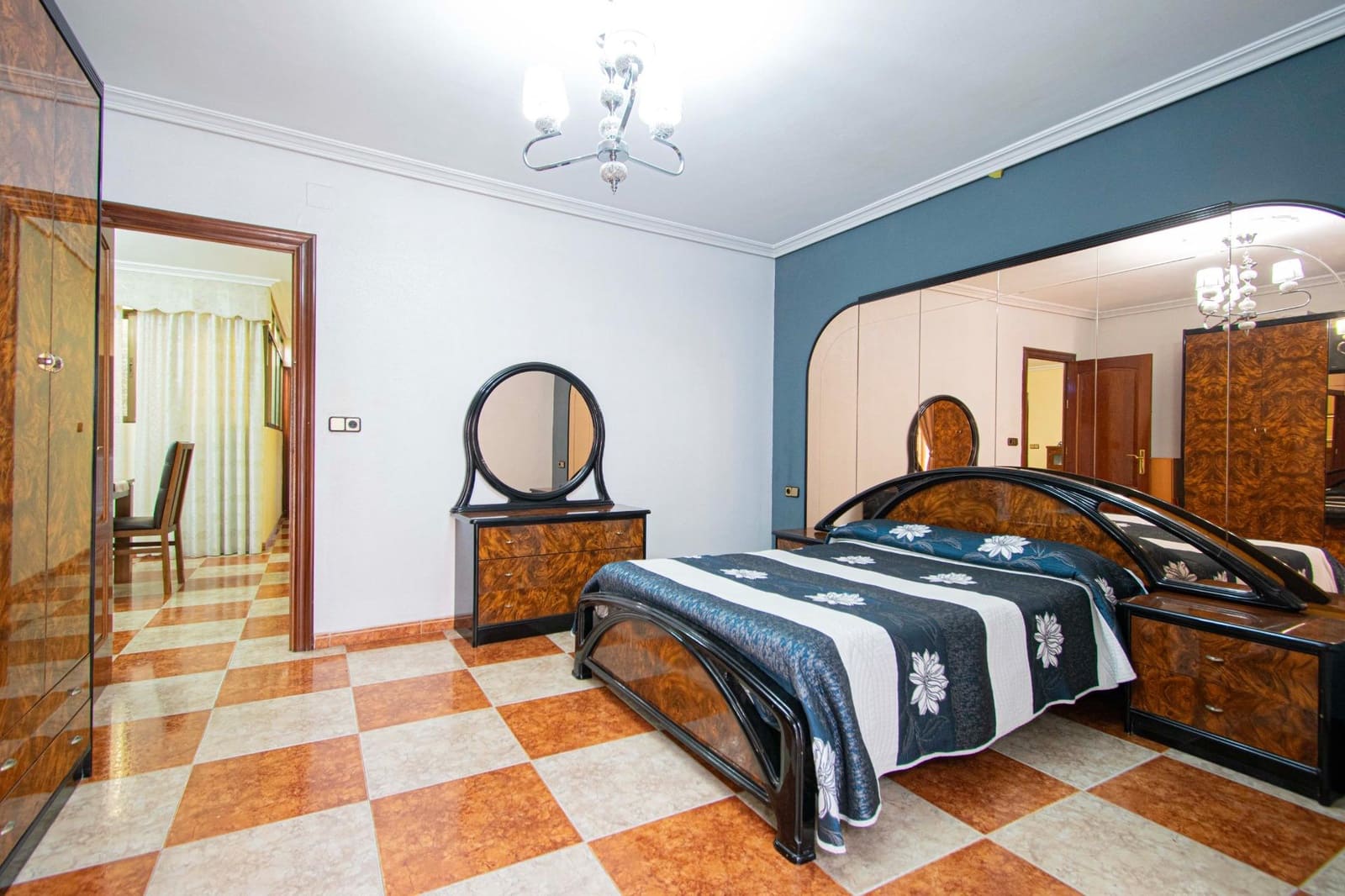 3 slaapkamer Huis te koop in Sevilla stad met garage - € 220.000 (Ref: 9078017)