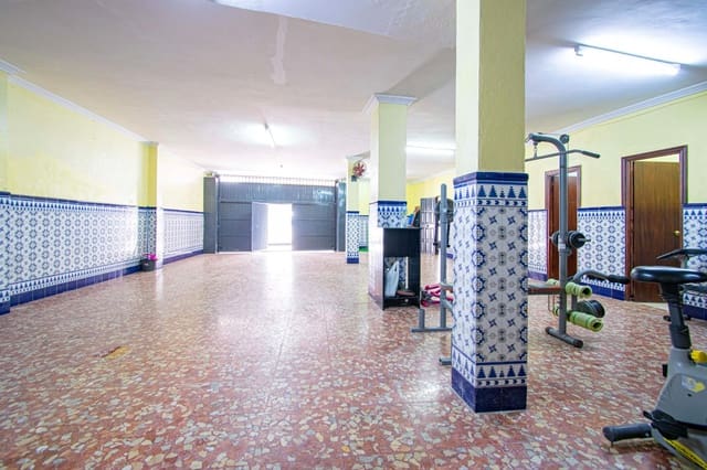 3 soveværelse Byhus til salg i Sevilla by med garage - € 220.000 (Ref: 9078017)