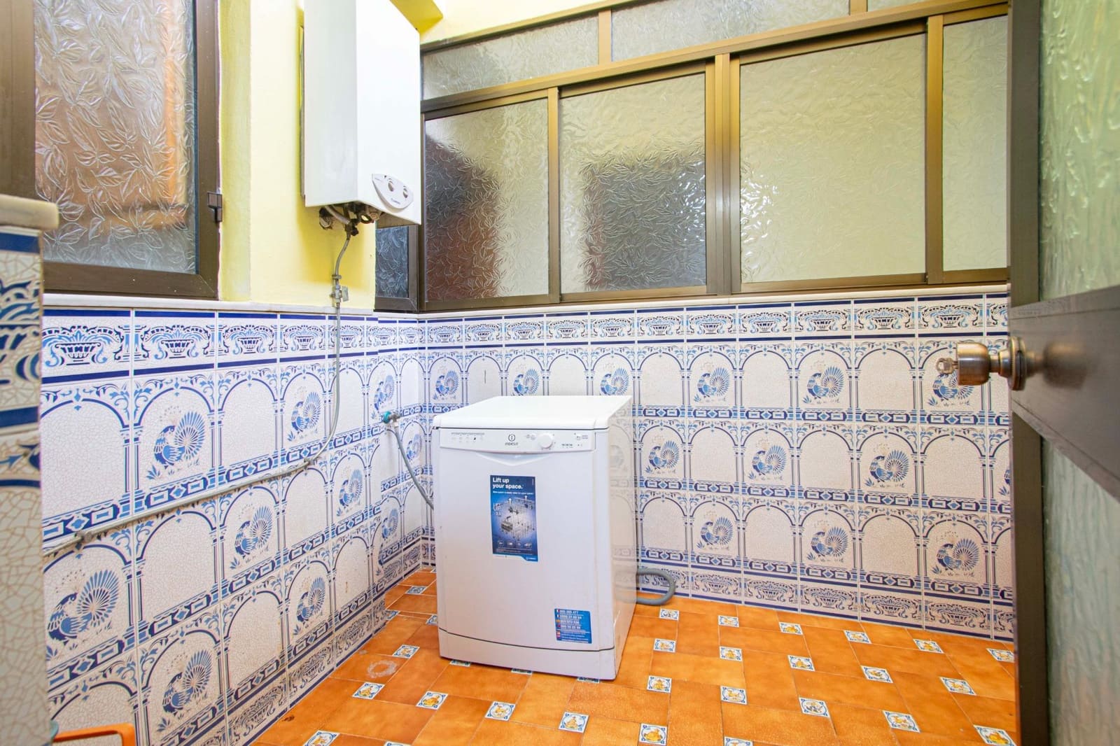 3 slaapkamer Huis te koop in Sevilla stad met garage - € 220.000 (Ref: 9078017)