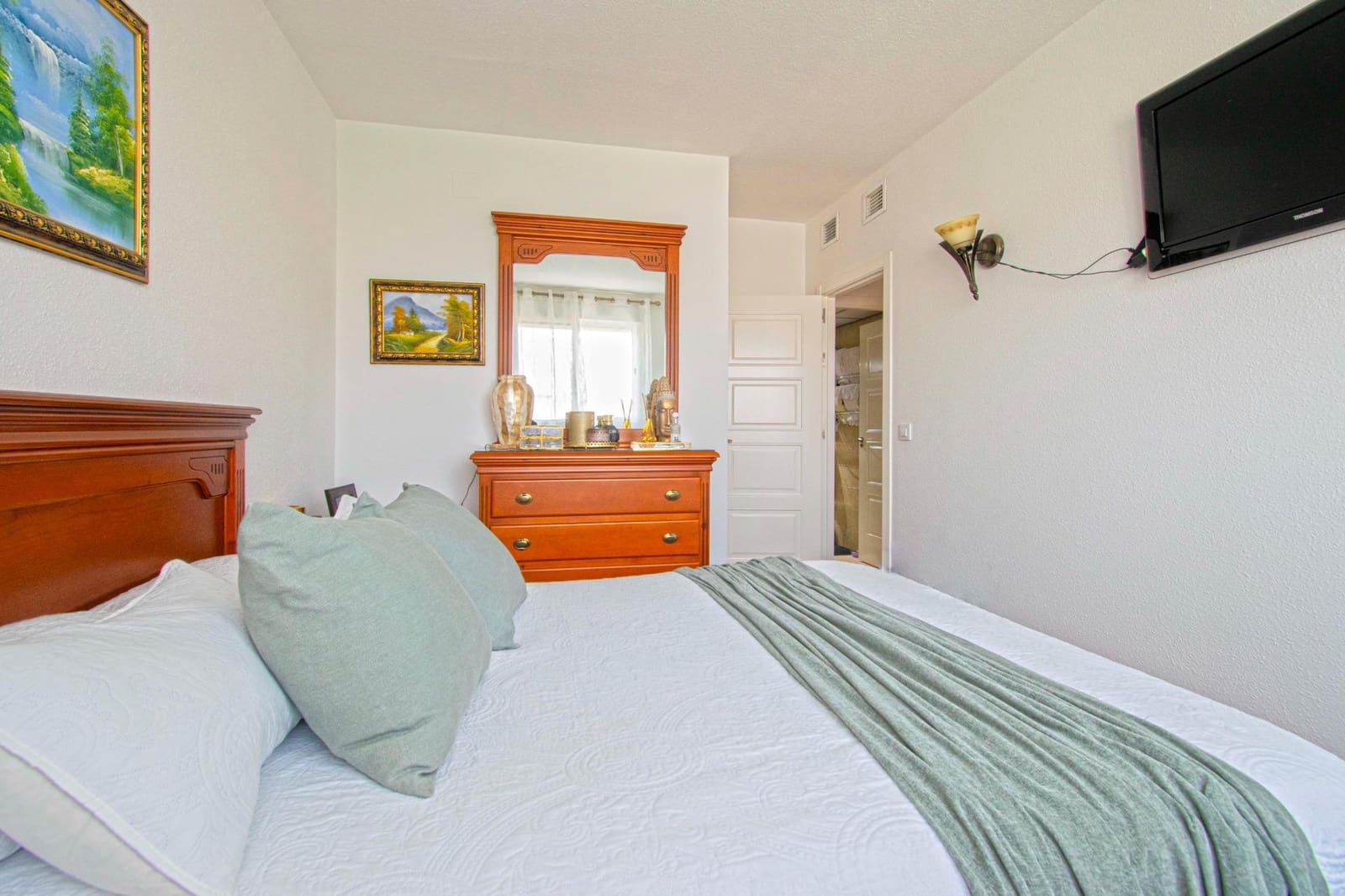 3 soveværelse Lejlighed til salg i Sevilla by med garage - € 219.990 (Ref: 9081527)