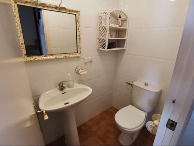 2 bedroom Semi-detached Villa for sale in El Pedroso - € 82,000 (Ref: 9081528)