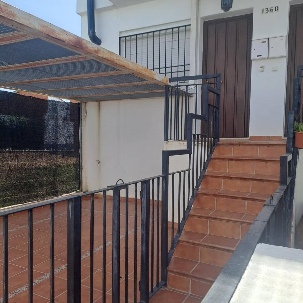 2 soveværelse Semi-Rækkehus til salg i El Pedroso - € 82.000 (Ref: 9081528)