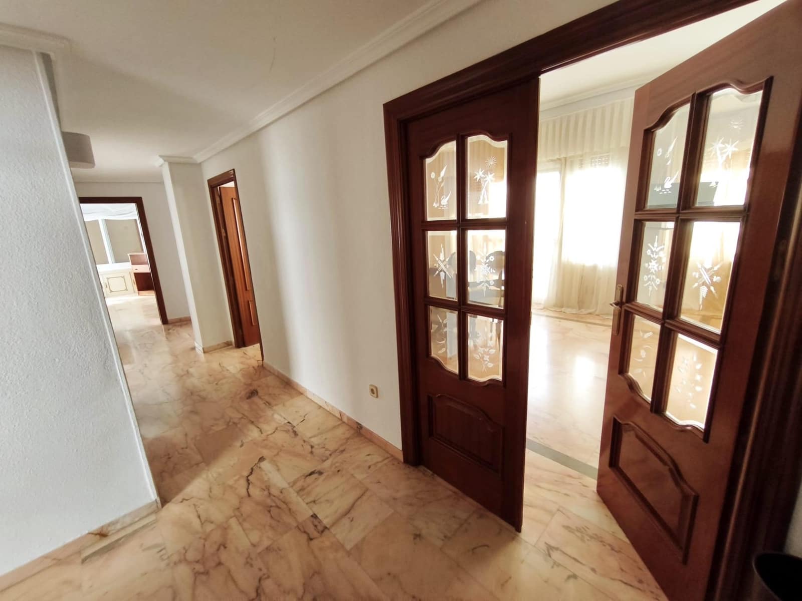3 soverom Leilighet til leie i Sevilla by - € 1 800 (Ref: 9085341)