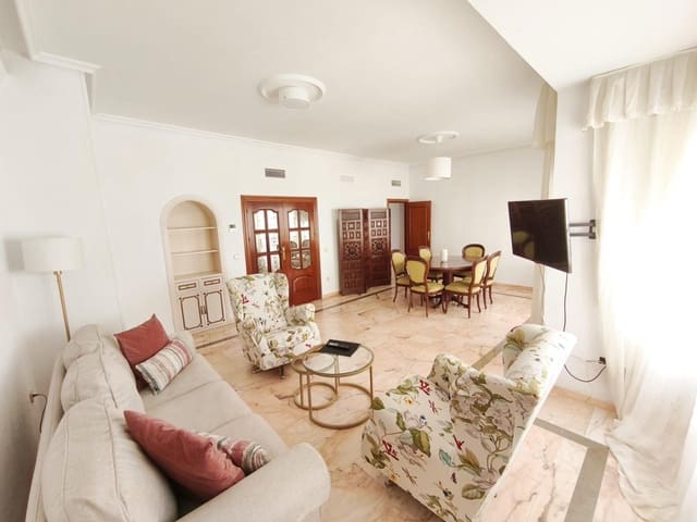 3 soverom Leilighet til leie i Sevilla by - € 1 800 (Ref: 9085341)