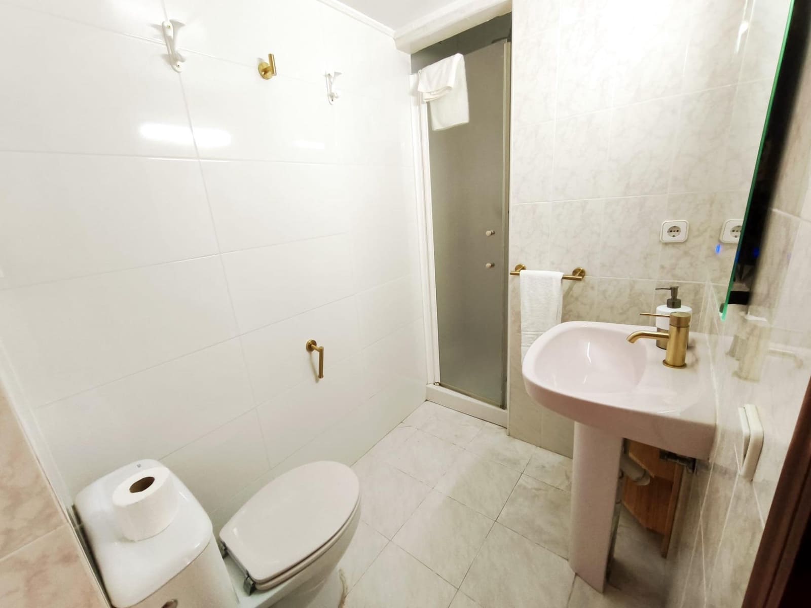 3 soverom Leilighet til leie i Sevilla by - € 1 800 (Ref: 9085341)