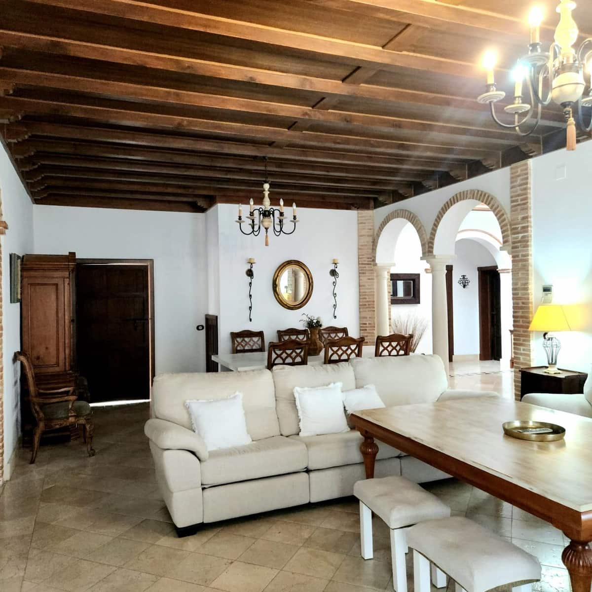 4 sypialnia Willa na sprzedaż w Ecija z basenem - 780 000 € (Ref: 9089850)