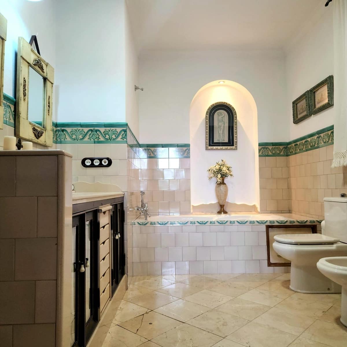 4 sypialnia Willa na sprzedaż w Ecija z basenem - 780 000 € (Ref: 9089850)