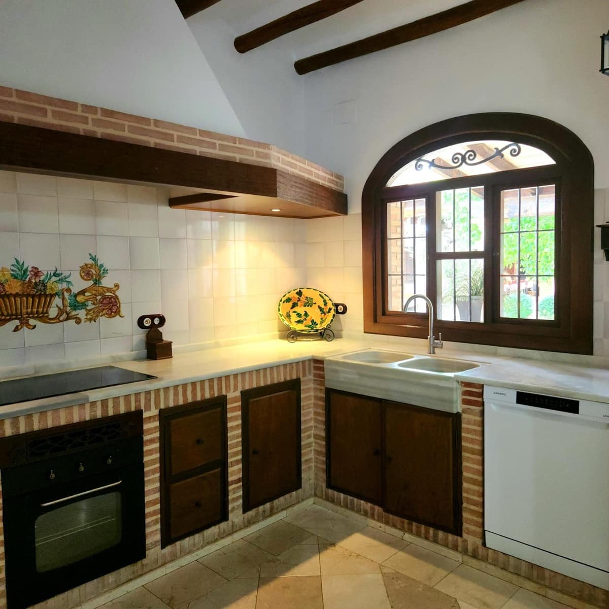 4 sypialnia Willa na sprzedaż w Ecija z basenem - 780 000 € (Ref: 9089850)