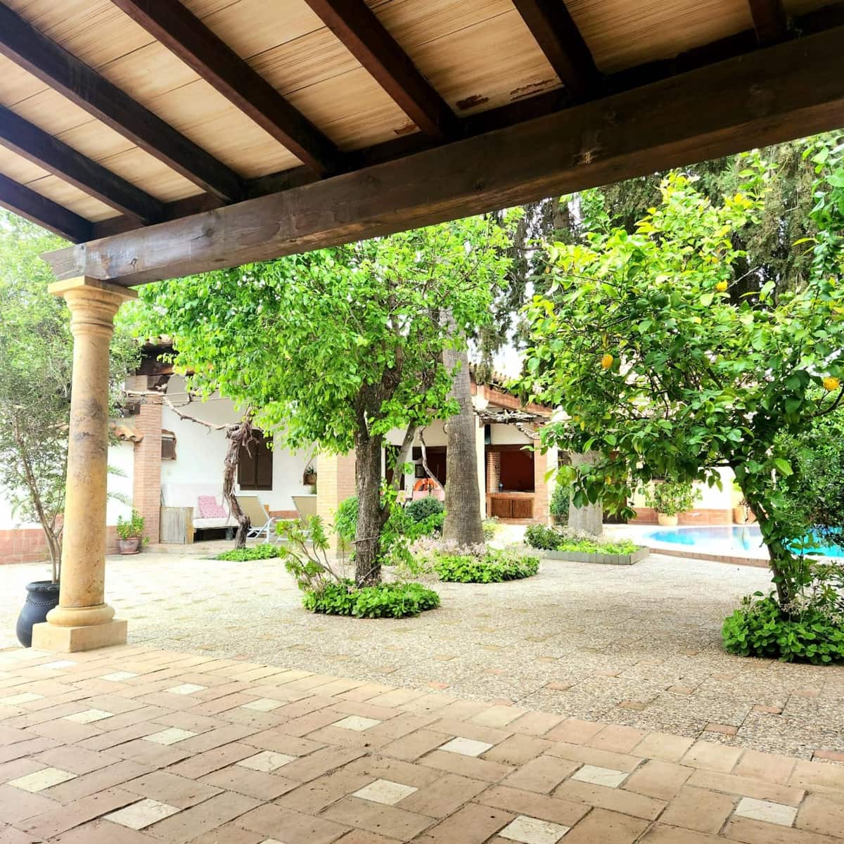 4 sypialnia Willa na sprzedaż w Ecija z basenem - 780 000 € (Ref: 9089850)