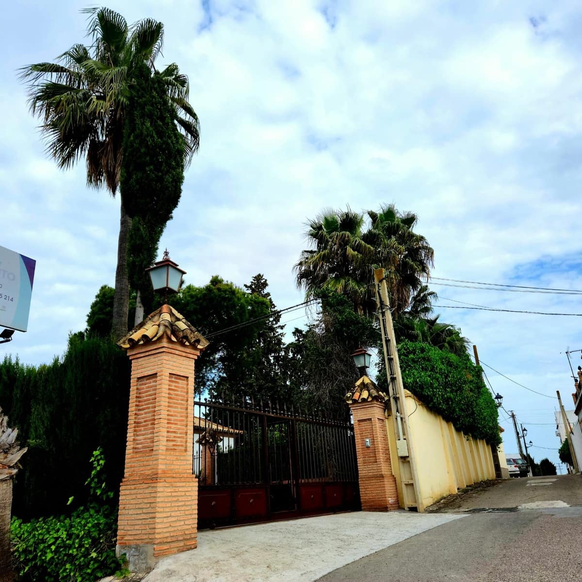 4 sypialnia Willa na sprzedaż w Ecija z basenem - 780 000 € (Ref: 9089850)