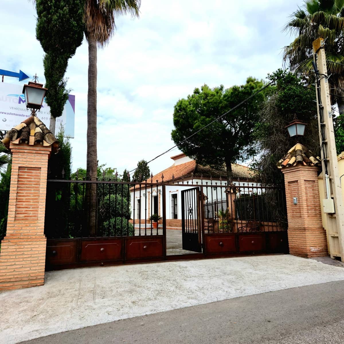 4 sypialnia Willa na sprzedaż w Ecija z basenem - 780 000 € (Ref: 9089850)