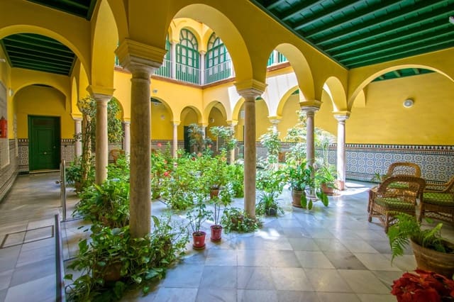 3 bedroom Flat for sale in Seville city - € 525,000 (Ref: 9089851)