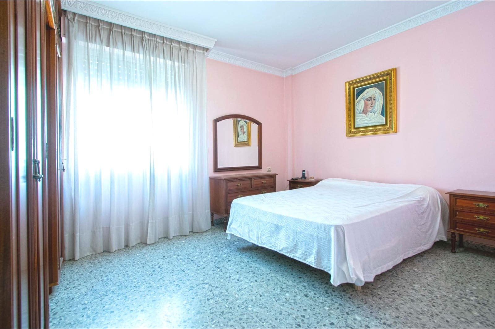 5 soveværelse Semi-Rækkehus til salg i Sevilla by med garage - € 649.990 (Ref: 9095317)