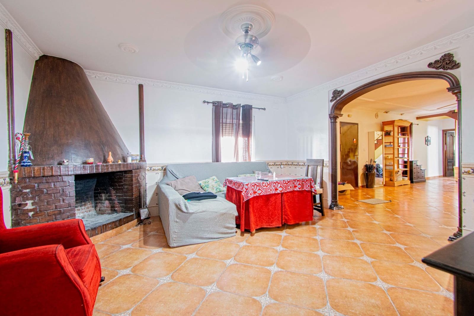 4 soveværelse Semi-Rækkehus til salg i Los Palacios y Villafranca - € 187.000 (Ref: 9095318)