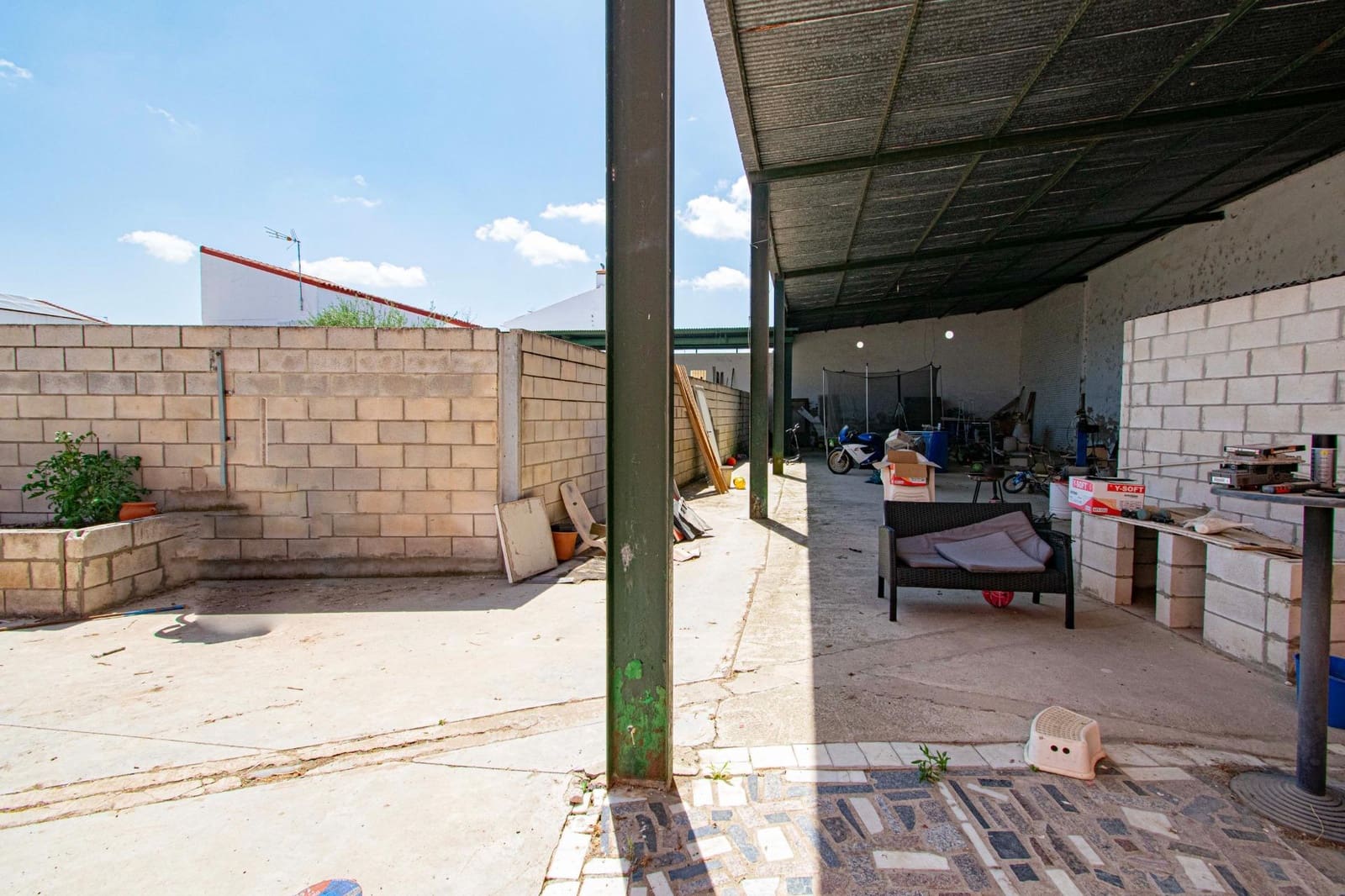 4 soveværelse Semi-Rækkehus til salg i Los Palacios y Villafranca - € 187.000 (Ref: 9095318)