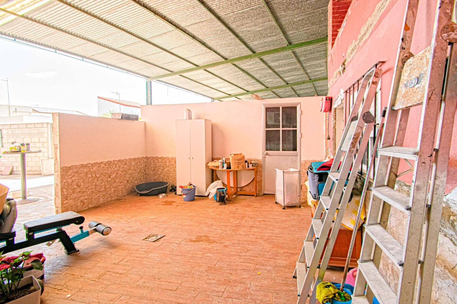 4 soveværelse Semi-Rækkehus til salg i Los Palacios y Villafranca - € 187.000 (Ref: 9095318)