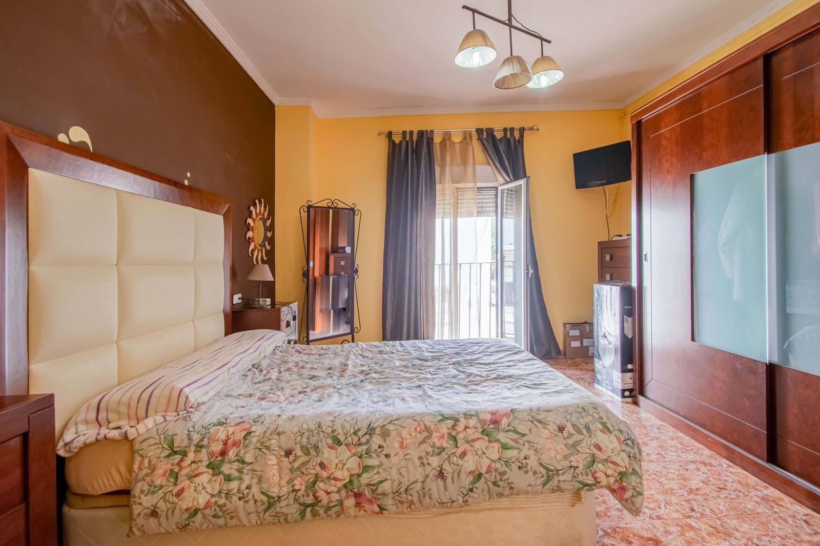 4 soveværelse Semi-Rækkehus til salg i Los Palacios y Villafranca - € 187.000 (Ref: 9095318)