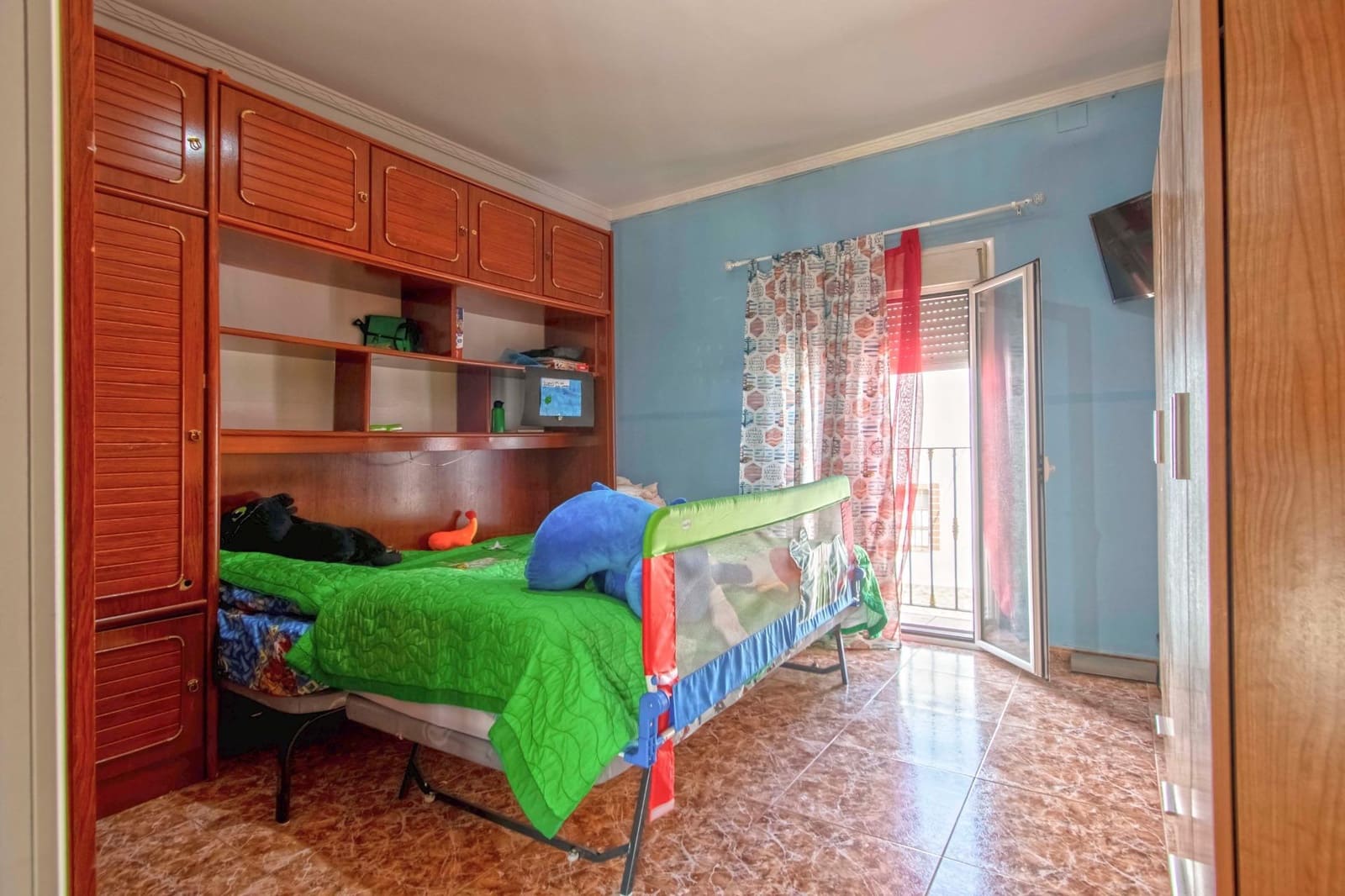 4 soveværelse Semi-Rækkehus til salg i Los Palacios y Villafranca - € 187.000 (Ref: 9095318)