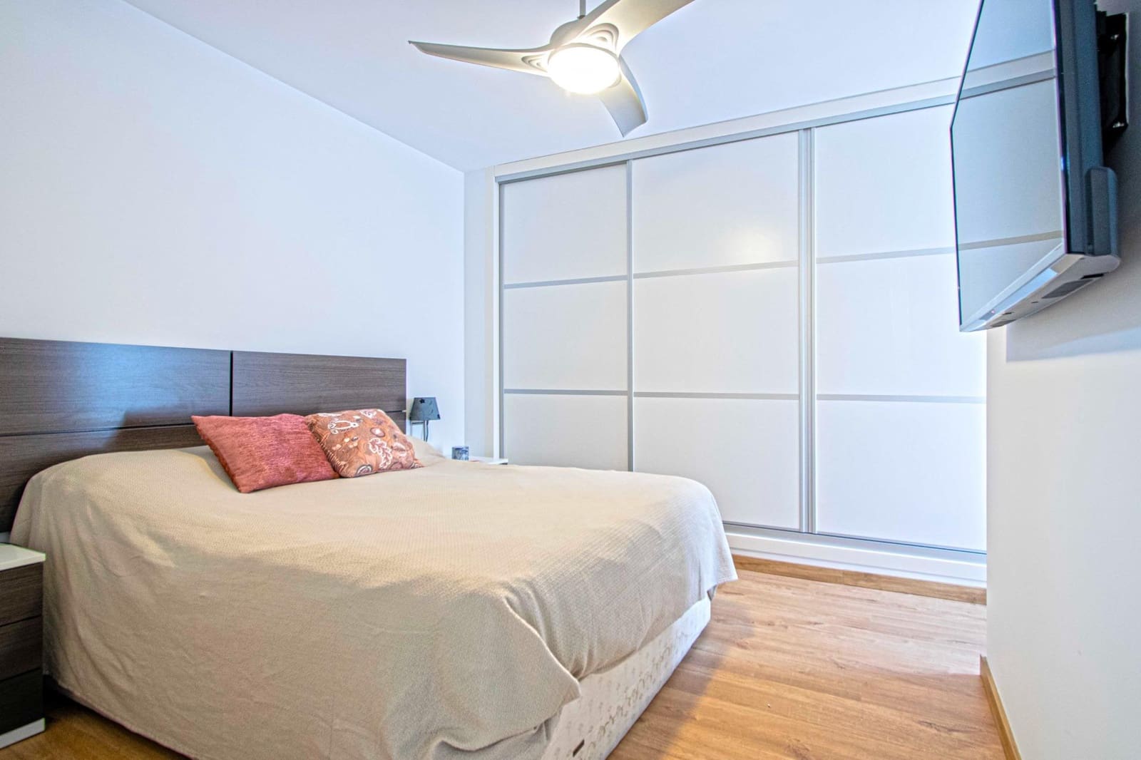 4 soveværelse Lejlighed til salg i Sevilla by - € 395.000 (Ref: 9104719)