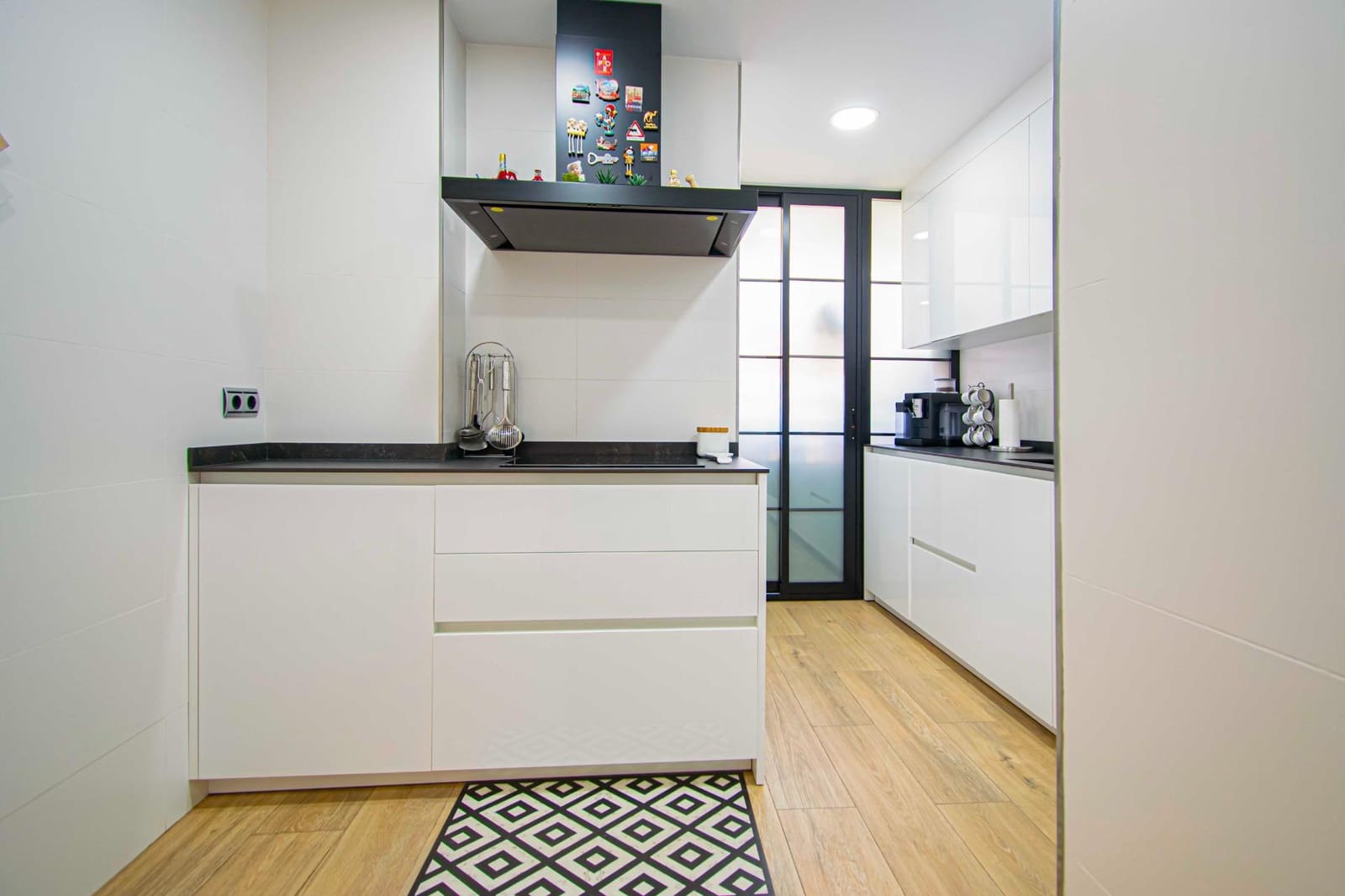 4 soverom Leilighet til salgs i Sevilla by - € 395 000 (Ref: 9104719)