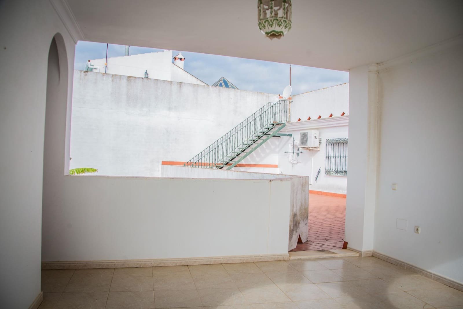 5 chambre Maison de Ville à vendre à Moguer avec garage - 390 000 € (Ref: 9104721)