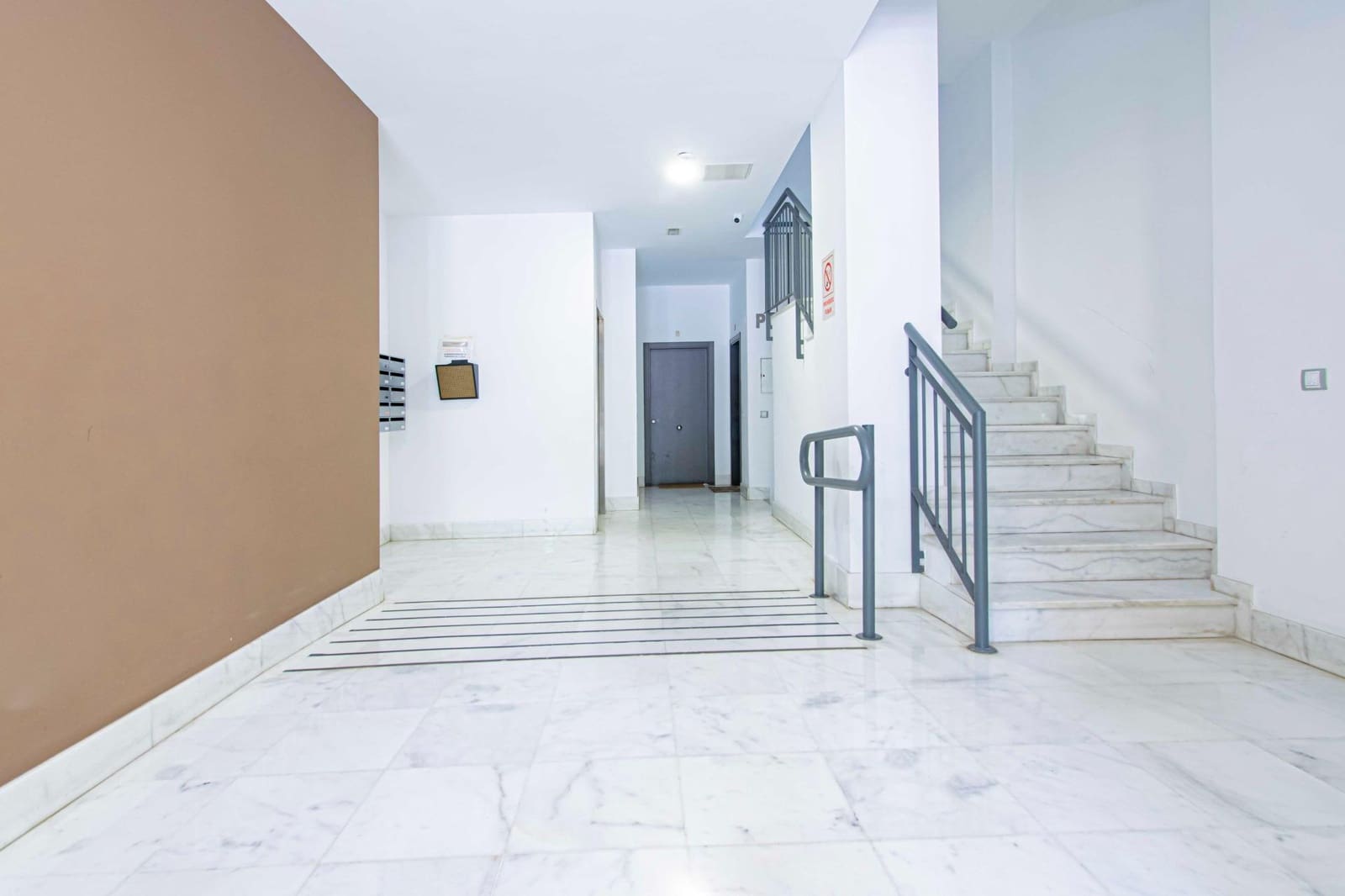 2 soveværelse Lejlighed til salg i Sevilla by - € 220.000 (Ref: 9112409)