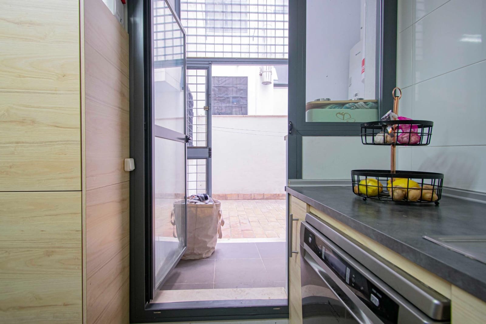 2 soveværelse Lejlighed til salg i Sevilla by - € 220.000 (Ref: 9112409)