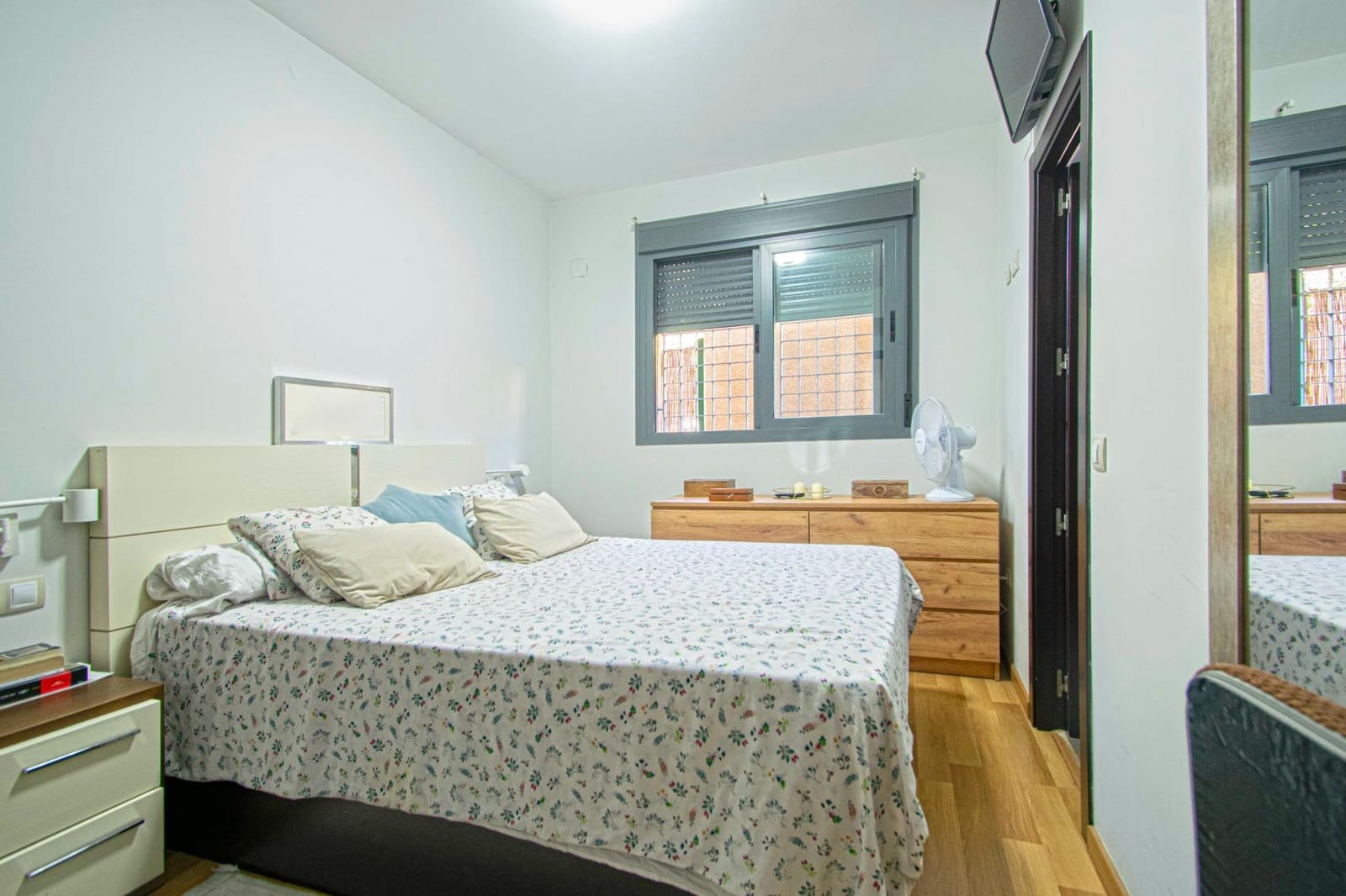 2 soveværelse Lejlighed til salg i Sevilla by - € 220.000 (Ref: 9112409)