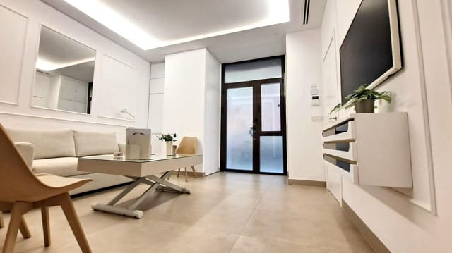 1 soveværelse Lejlighed til leje i Sevilla by - € 2.300 (Ref: 9114215)