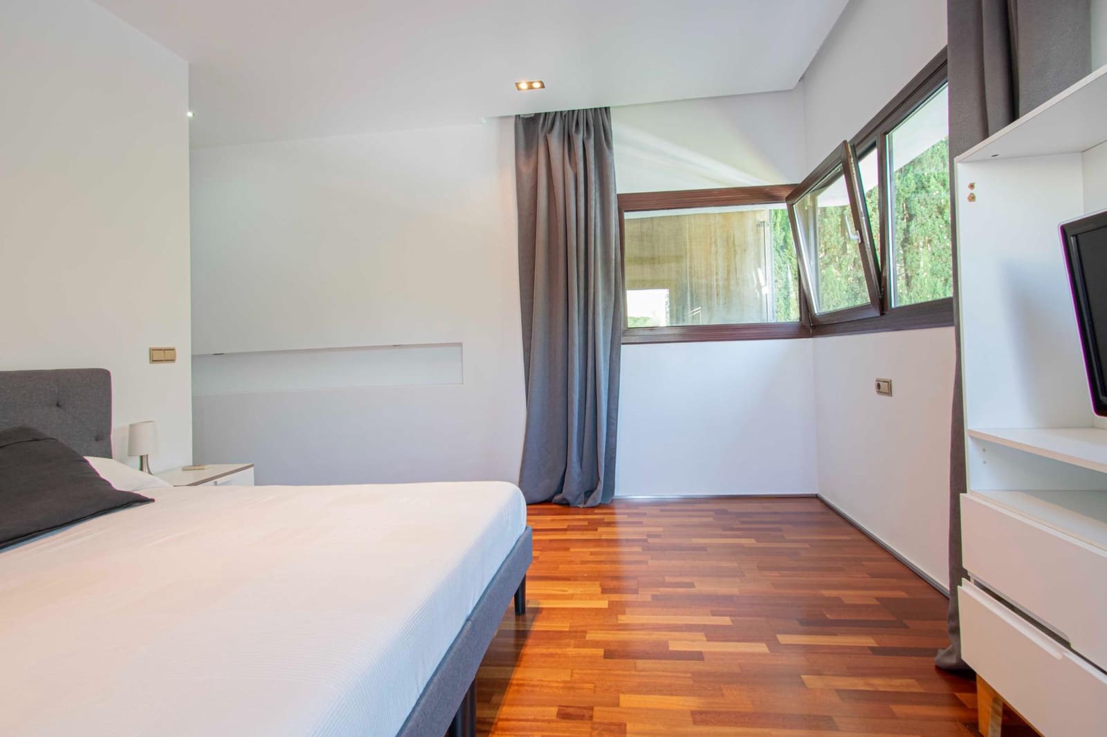 4 sypialnia Willa na sprzedaż w Aznalcazar z basenem - 670 000 € (Ref: 9126825)