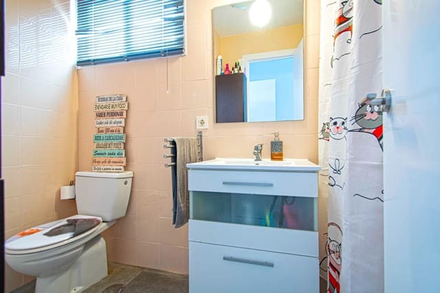 Piso de 3 habitaciones en Almensilla en venta con garaje - 169.000 € (Ref: 9128302)