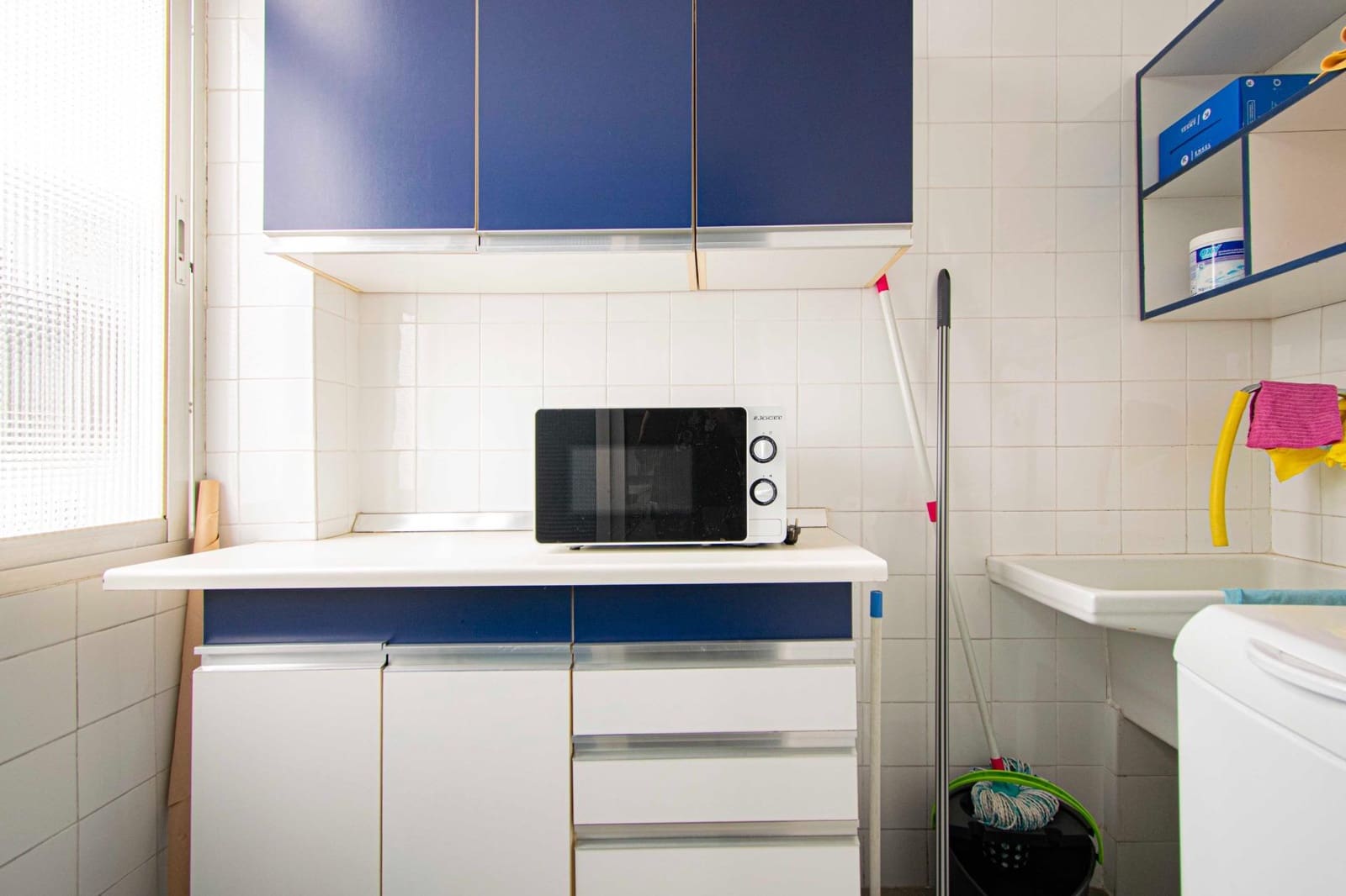 4 bedroom Flat for sale in Seville city - € 380,000 (Ref: 9129798)