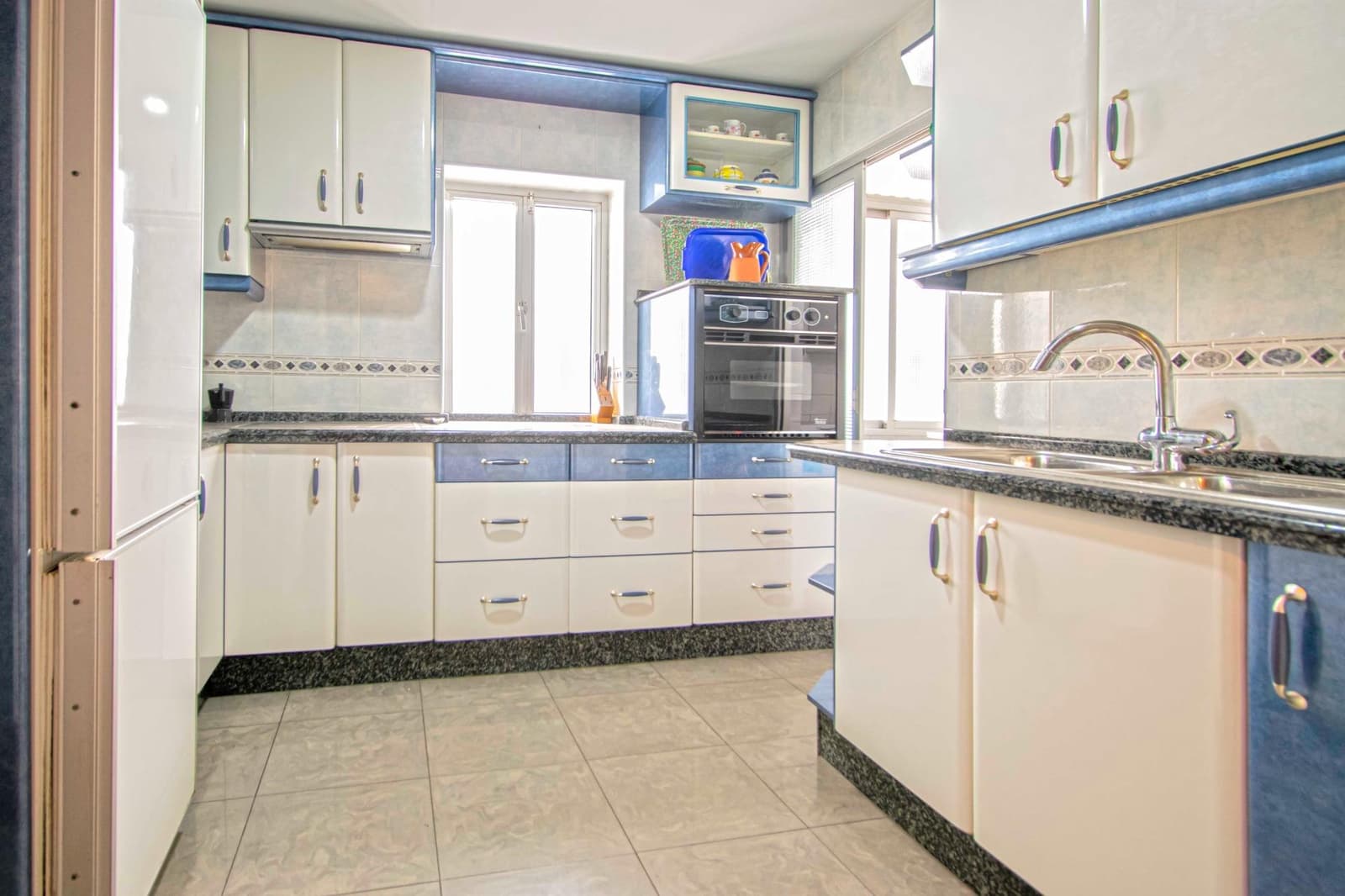 4 soverom Leilighet til salgs i Sevilla by - € 380 000 (Ref: 9129798)