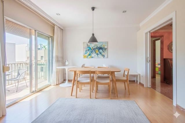 Piso de 4 habitaciones en Sevilla ciudad en venta - 380.000 € (Ref: 9129798)
